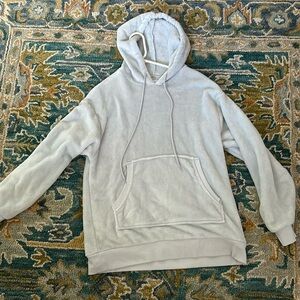 Soft light grey hoodie, size medium, Colsie brand